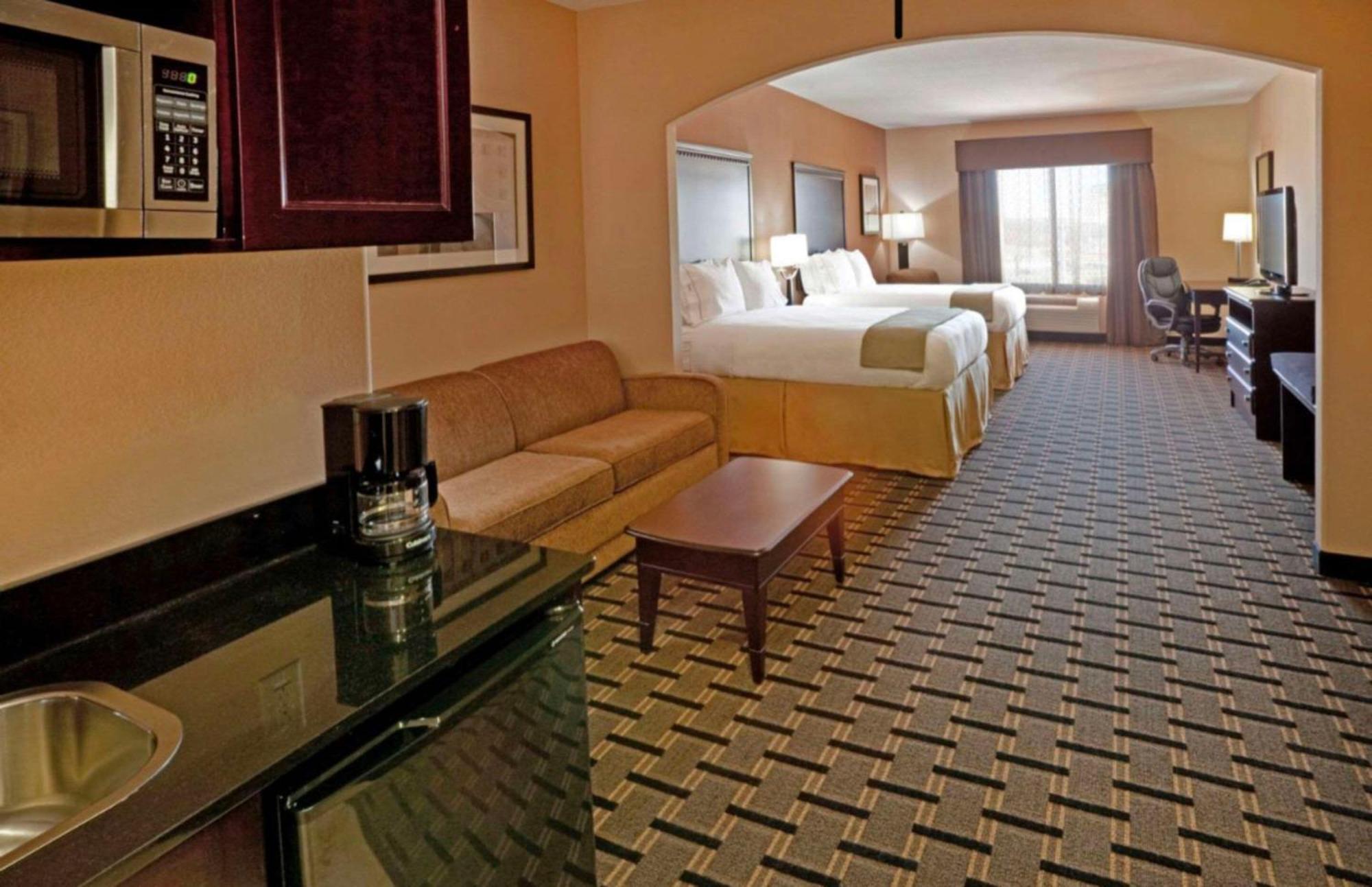 Comfort Inn & Suites Dallas Medical-Market Center Экстерьер фото